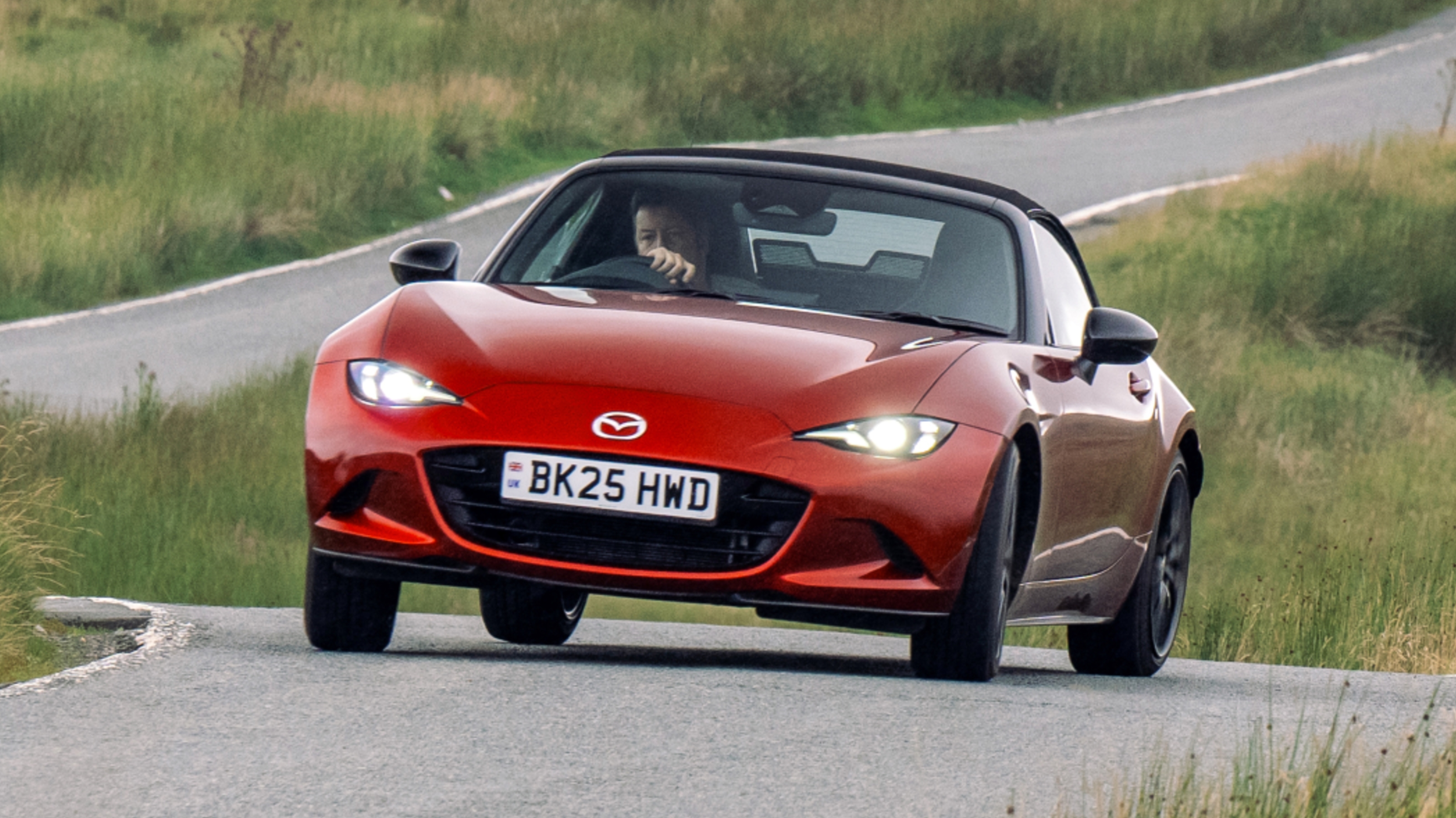 Mazda MX-5 front