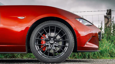 Mazda MX-5 side