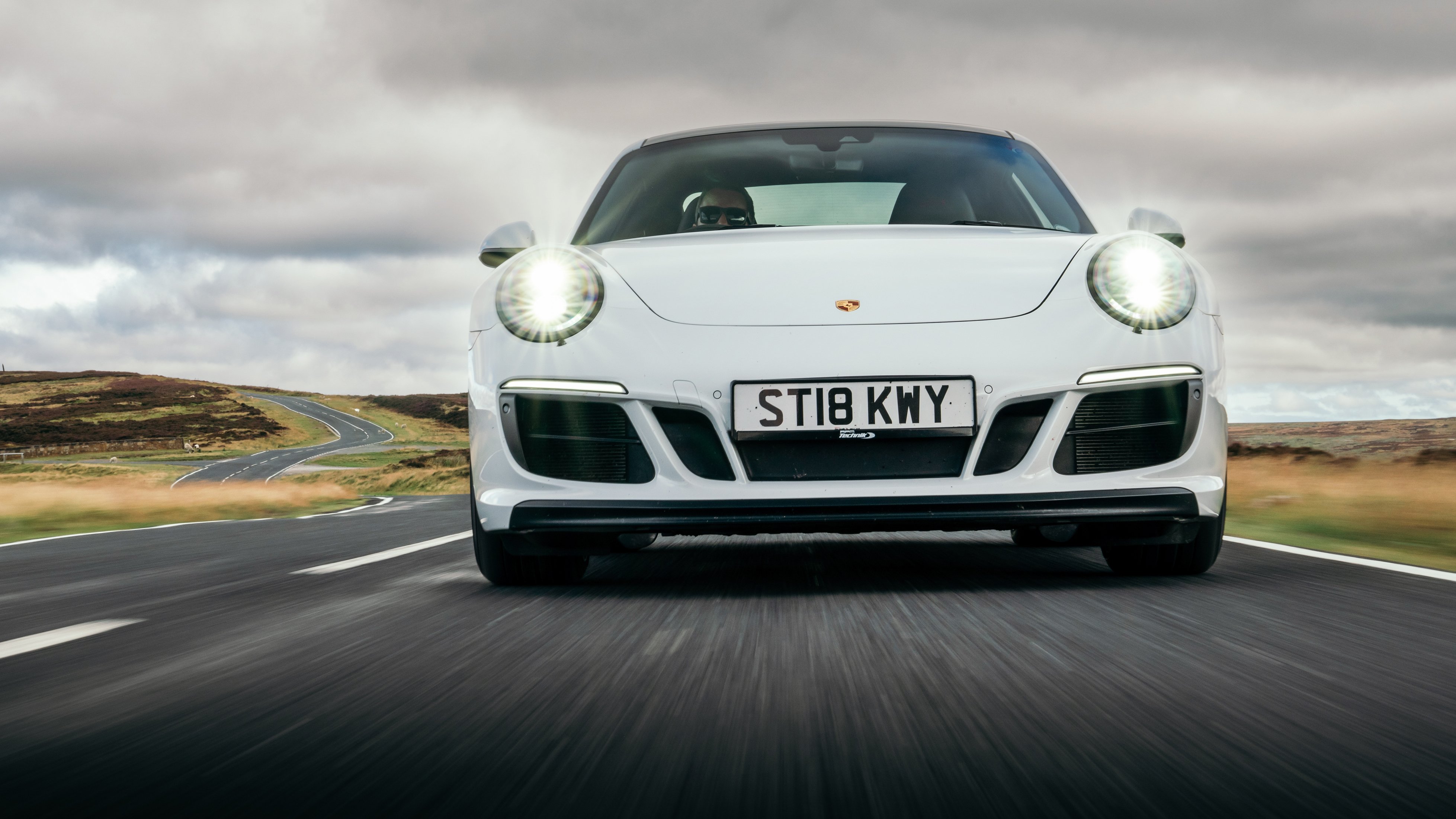 Porsche 911 Carrera GTS