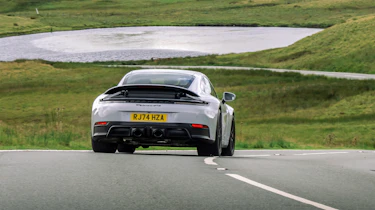 Porsche 911 GTS – rear