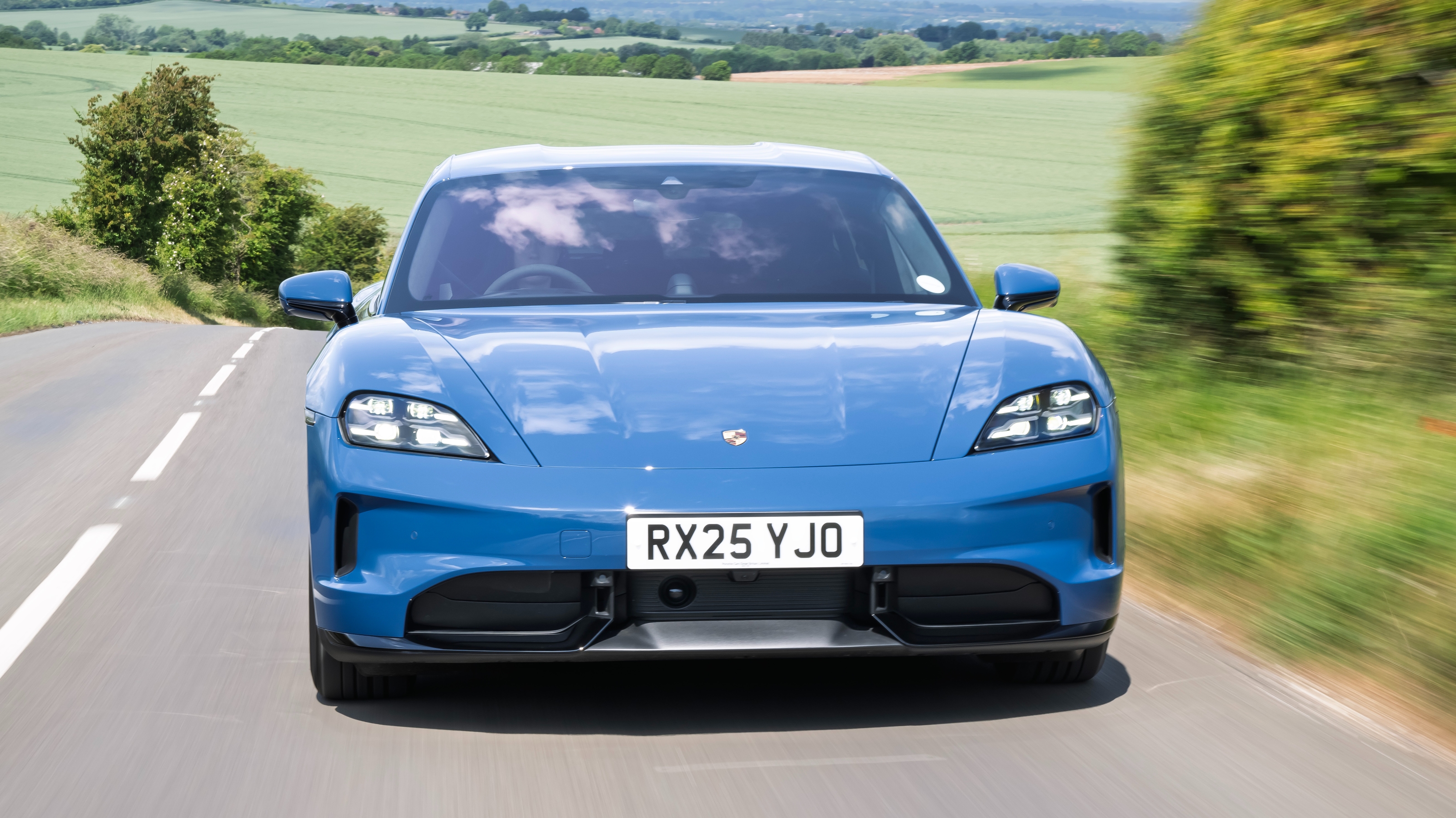 Porsche Taycan GTS front