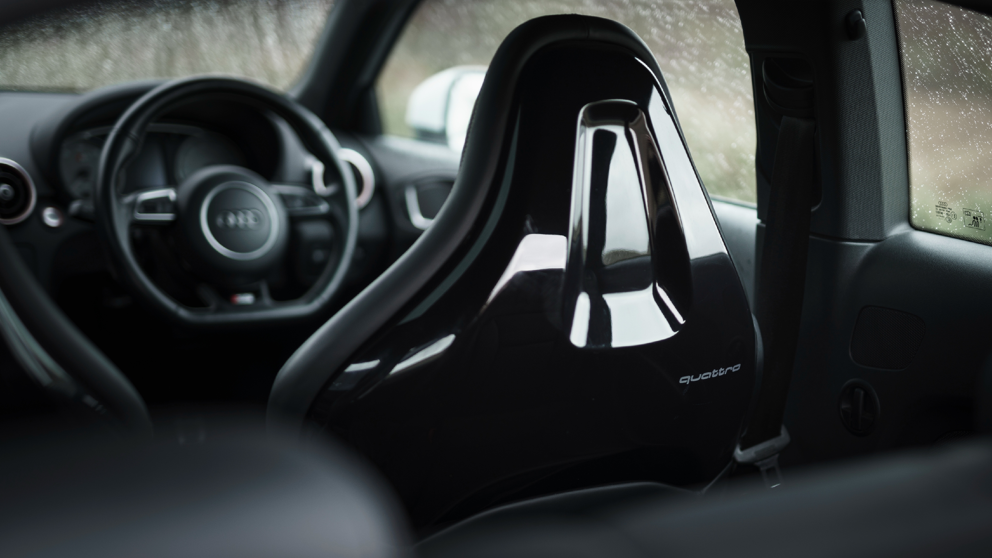 Audi S1