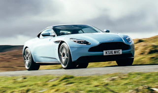 Aston Martin DB11