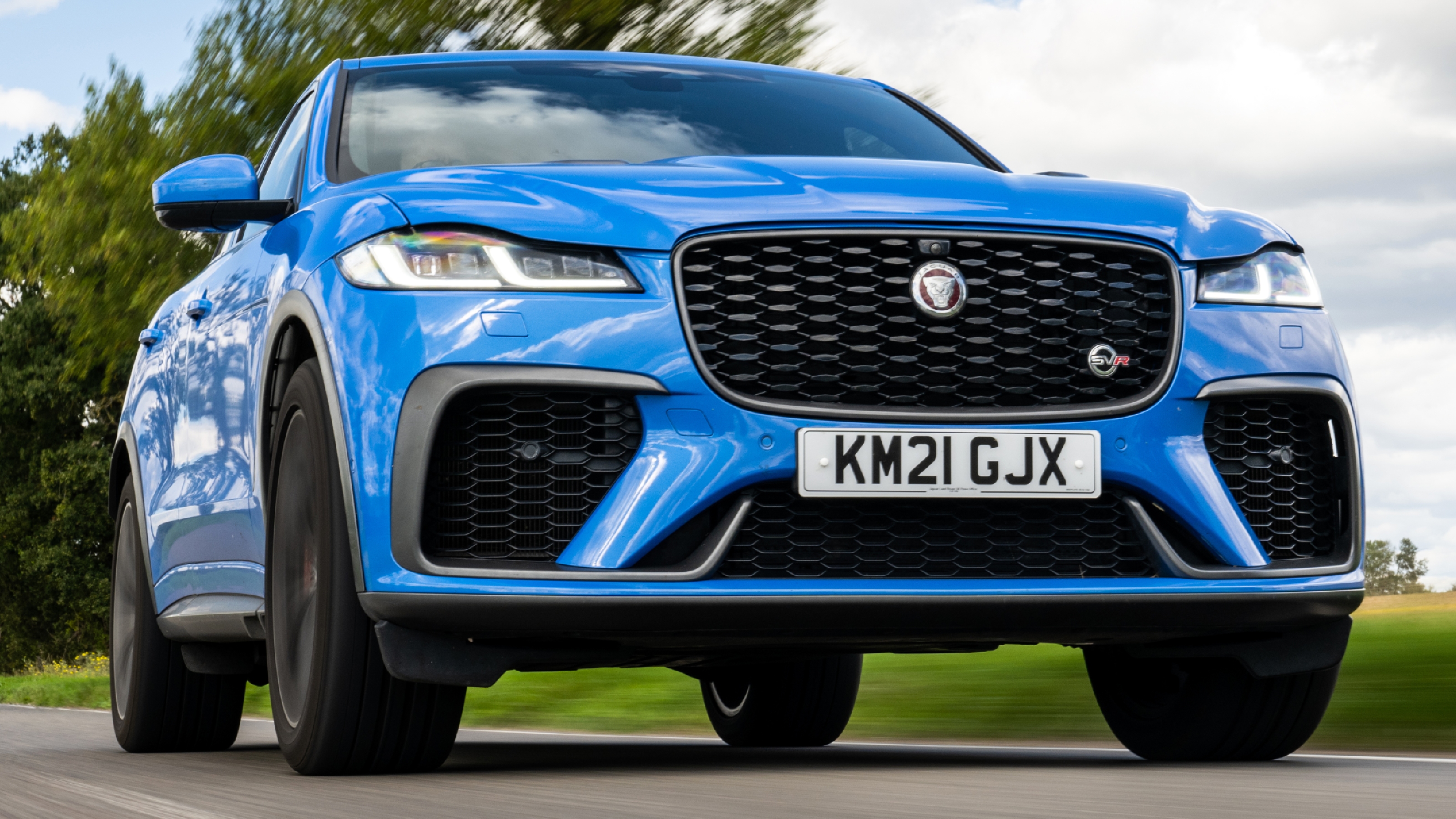 Jaguar F-Pace SVR