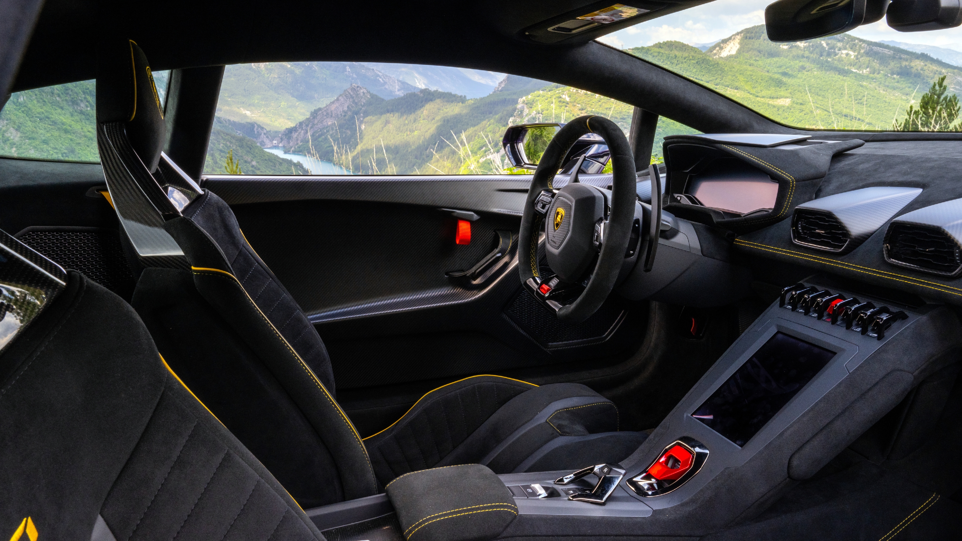 Lamborghini Huracan STO