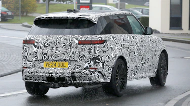 Range Rover Sport SV facelift – rear