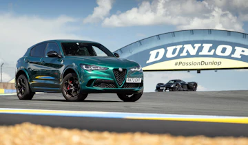 evo Fast Fleet Alfa Romeo Stelvio Quadrifoglio