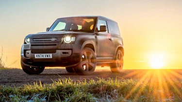 evo Fast Fleet Land Rover Defender 90 V8