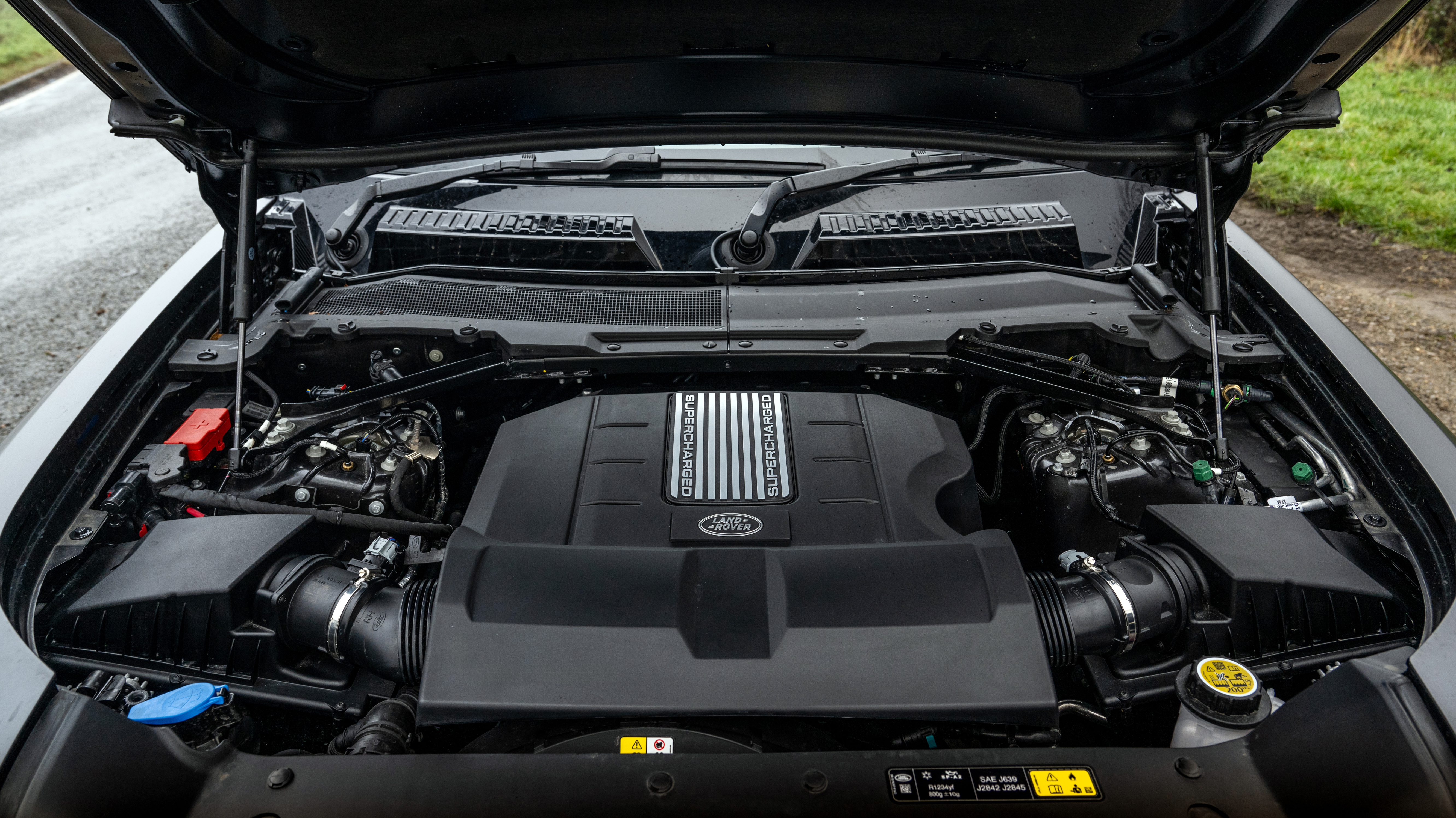 evo Fast Fleet Land Rover Defender 90 V8