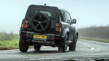 evo Fast Fleet Land Rover Defender 90 V8