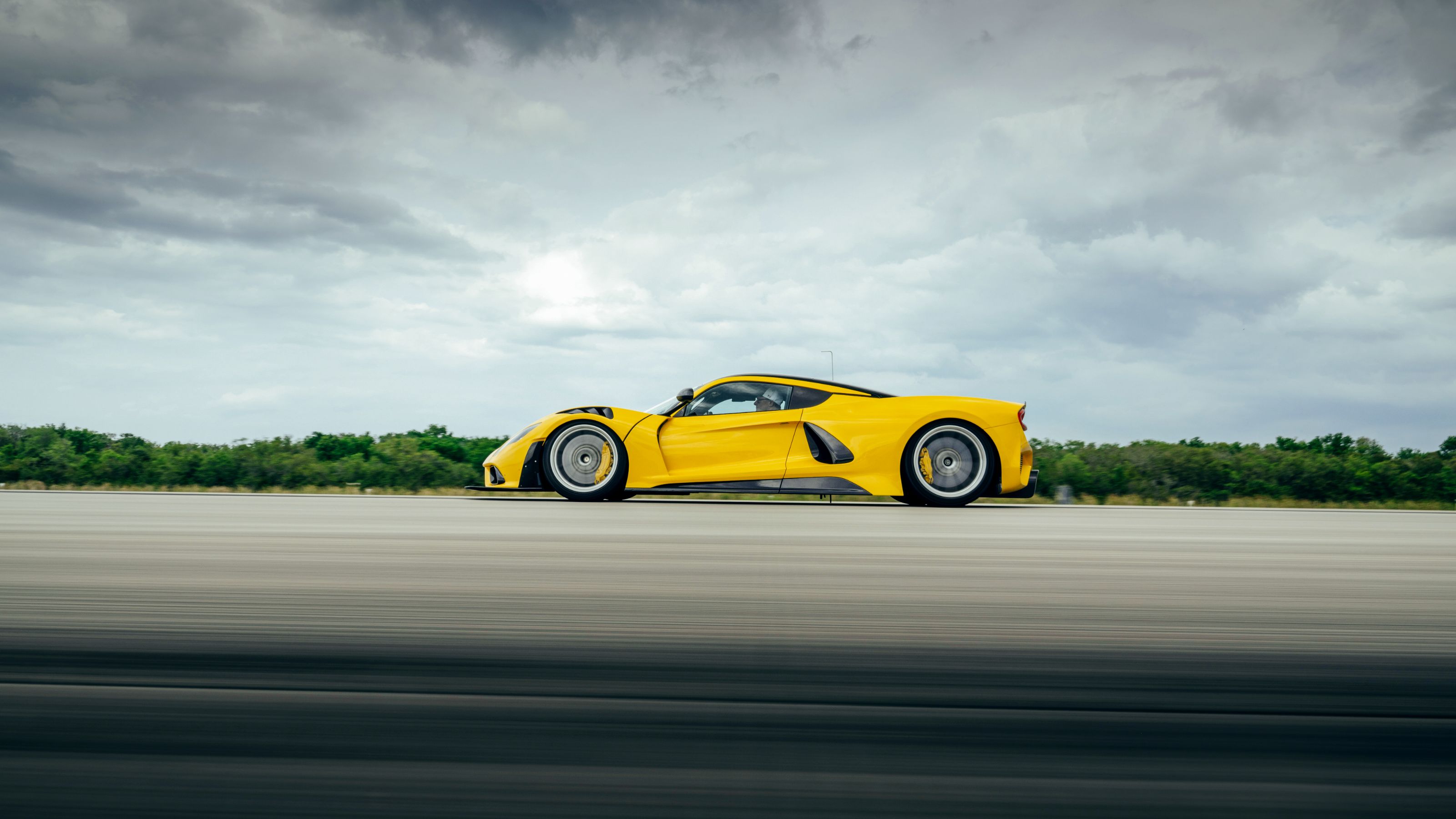 Car pictures of the year