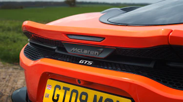 McLaren GTS – badge