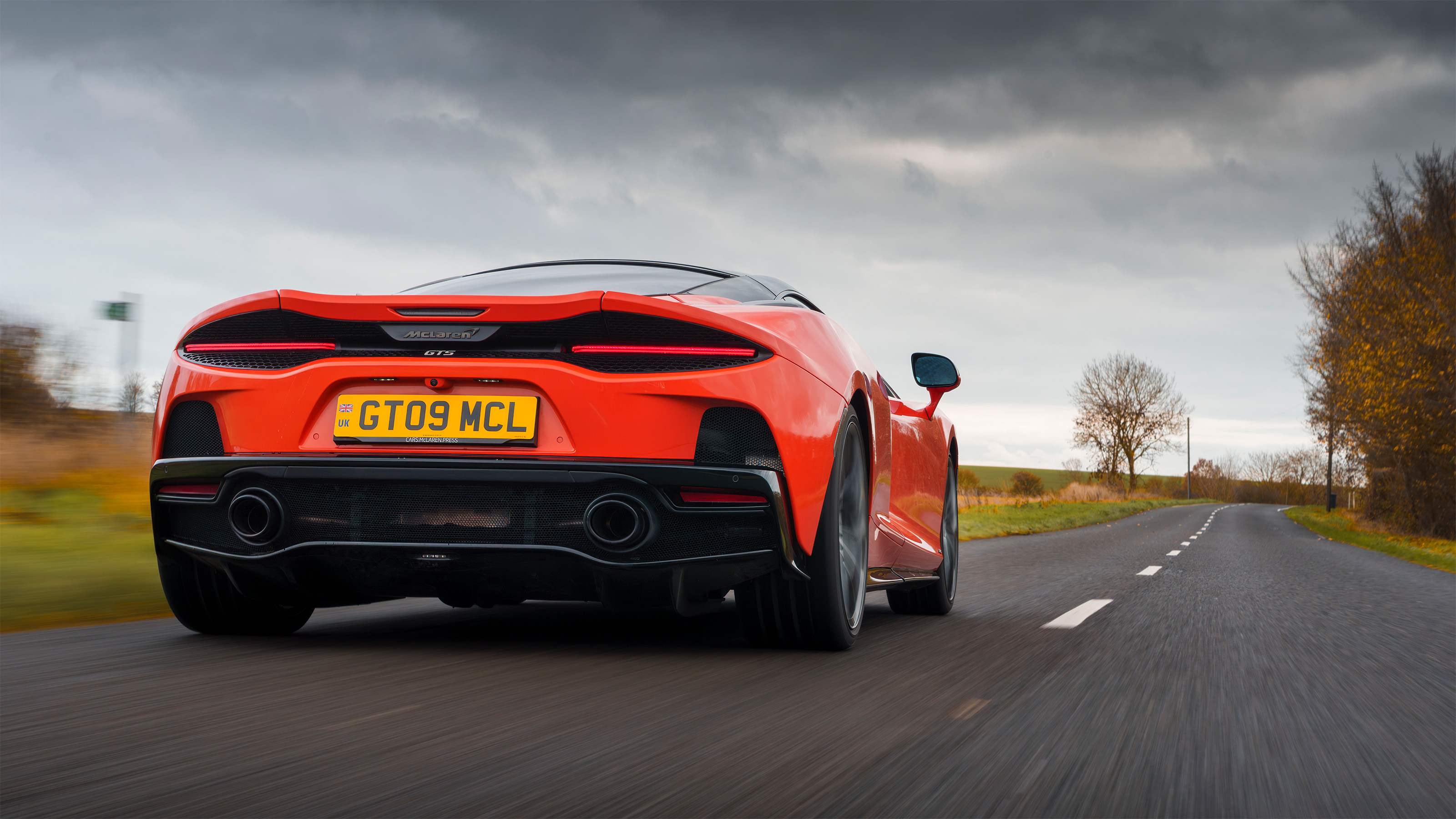 McLaren GTS – rear