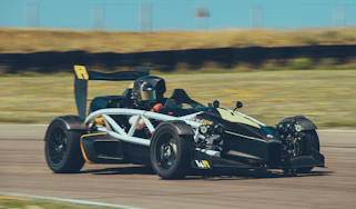 Ariel Atom 4R