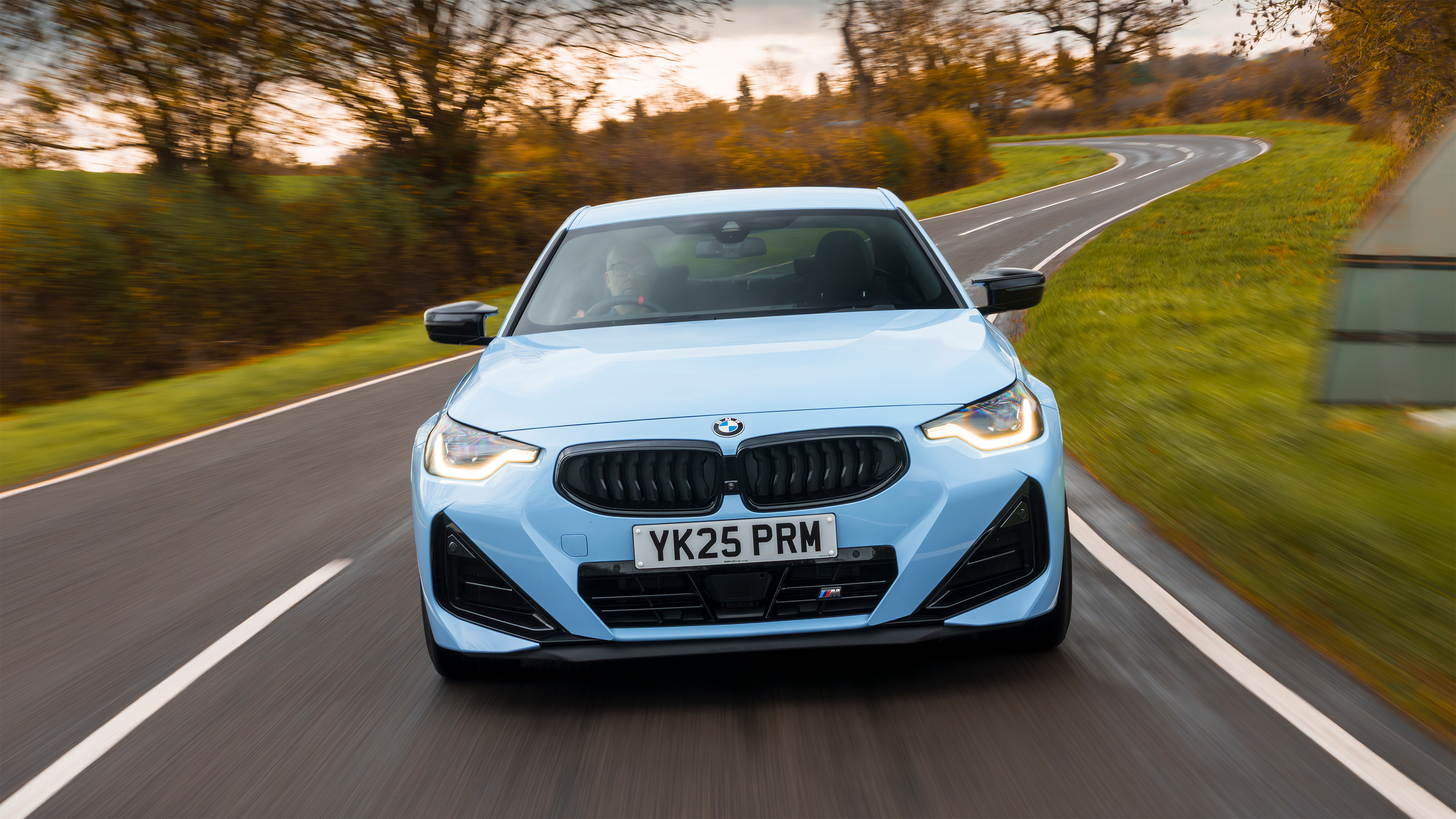BMW M240i xDrive – front