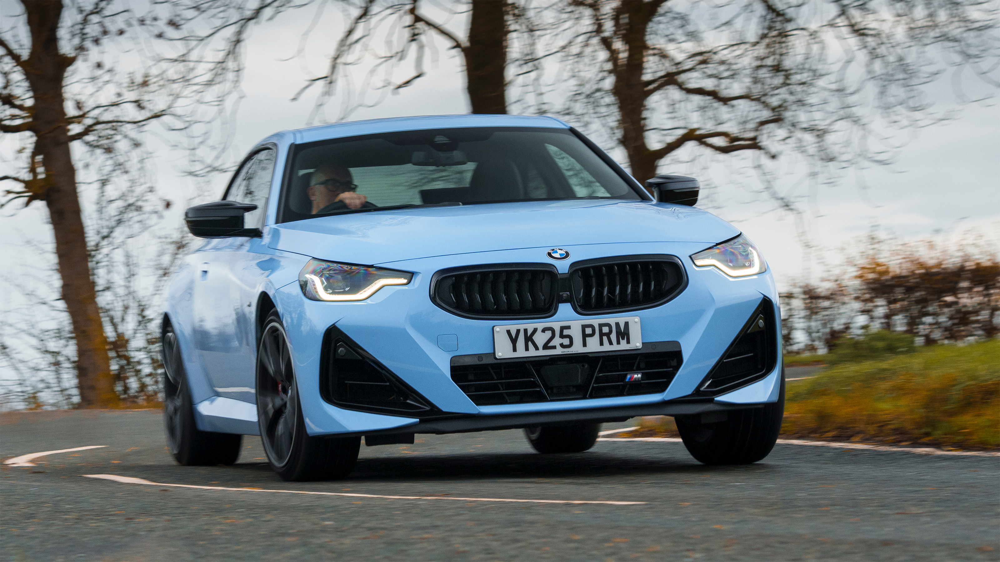 BMW M240i xDrive – front