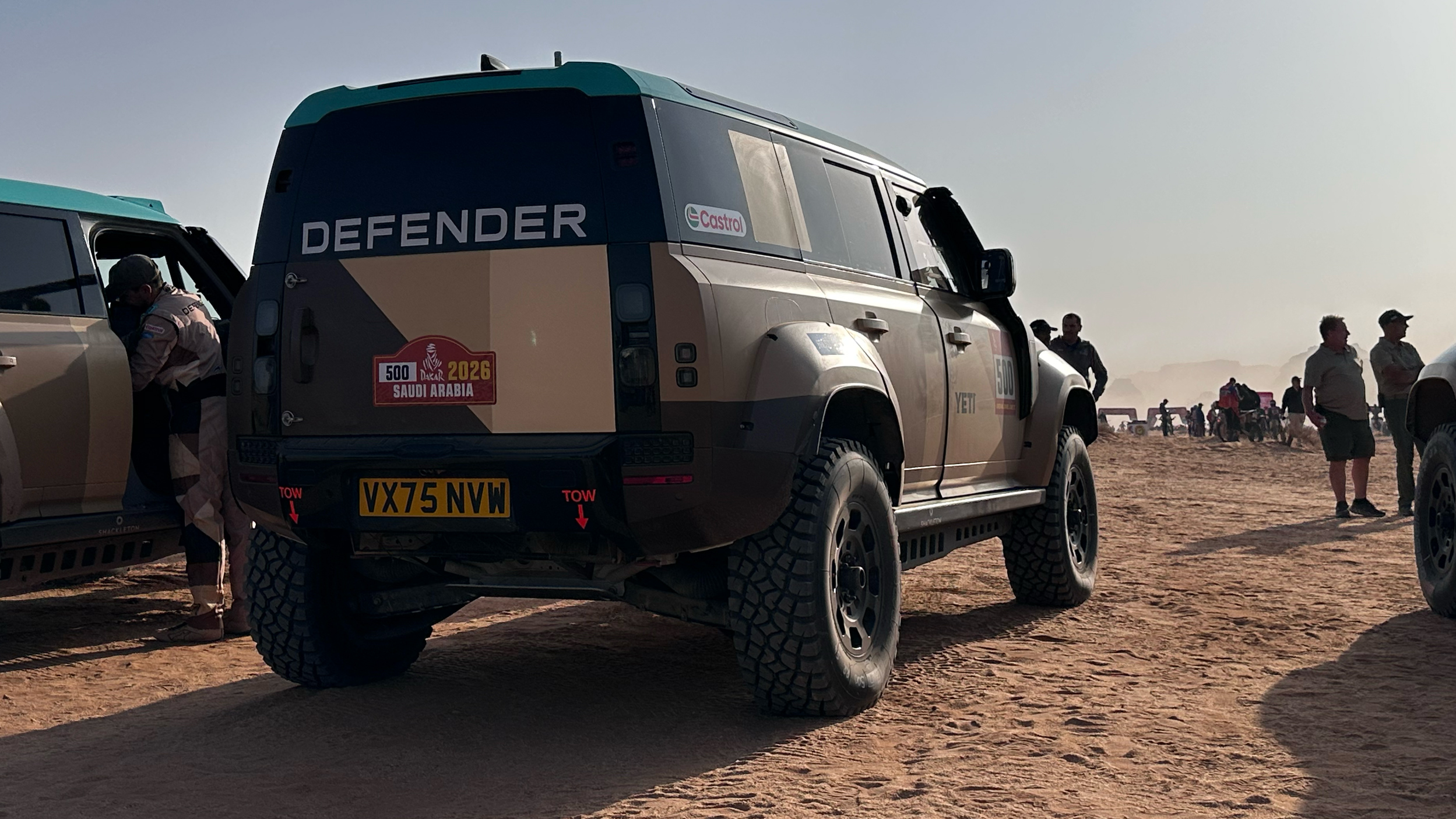 Defender Dakar D7X R