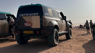 Defender Dakar D7X R