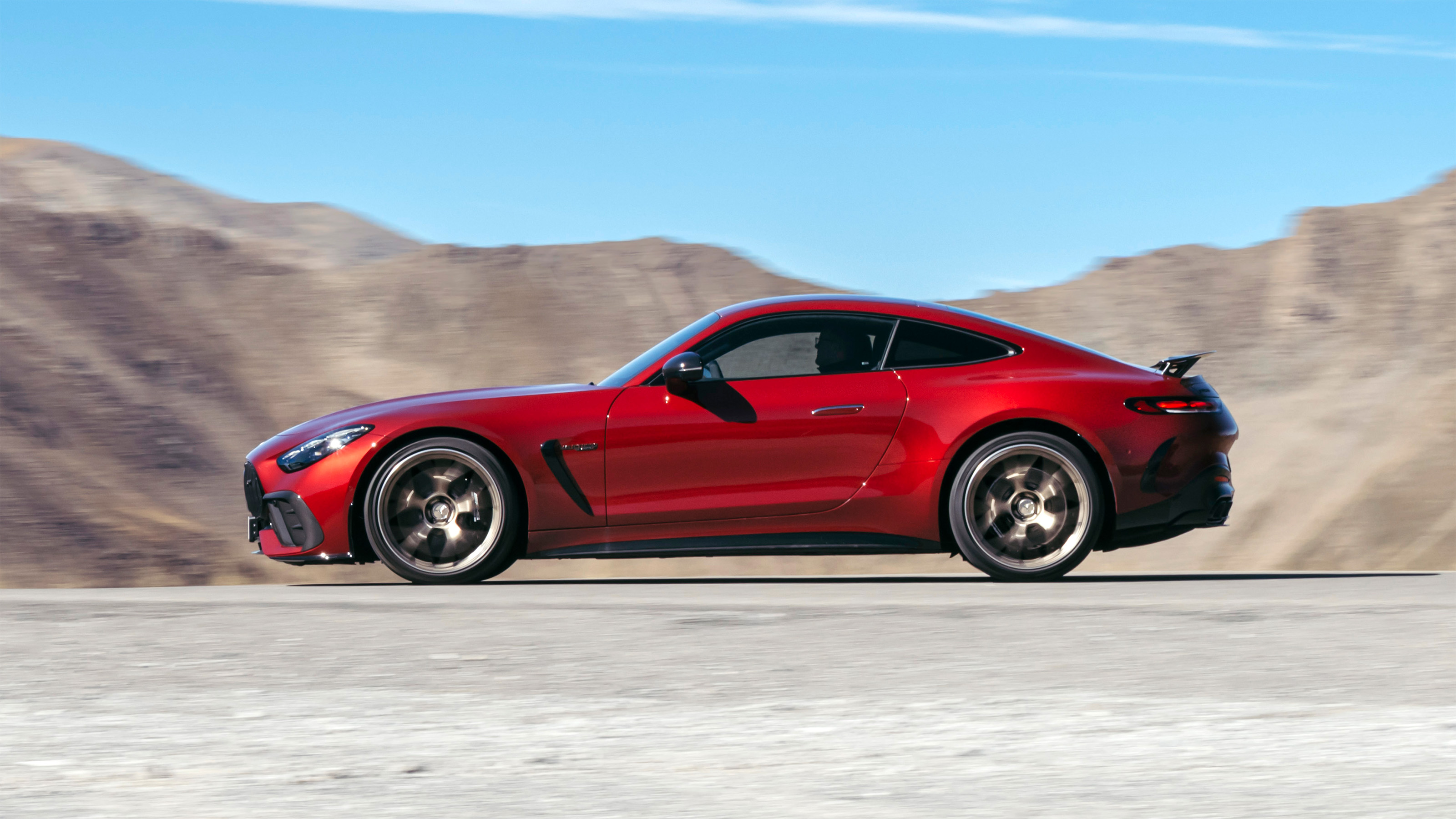 Mercedes-AMG GT – side