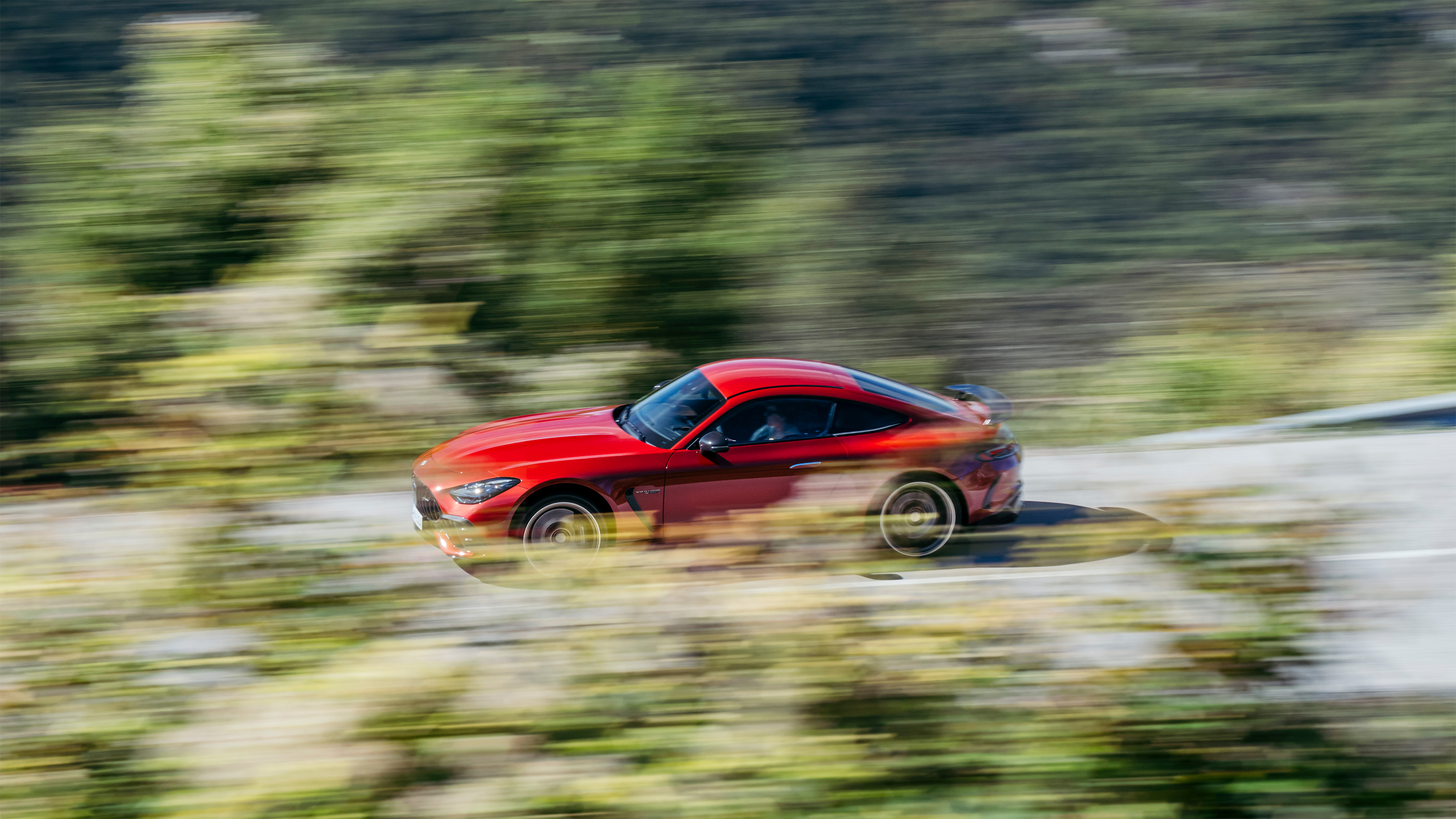 Mercedes-AMG GT – side