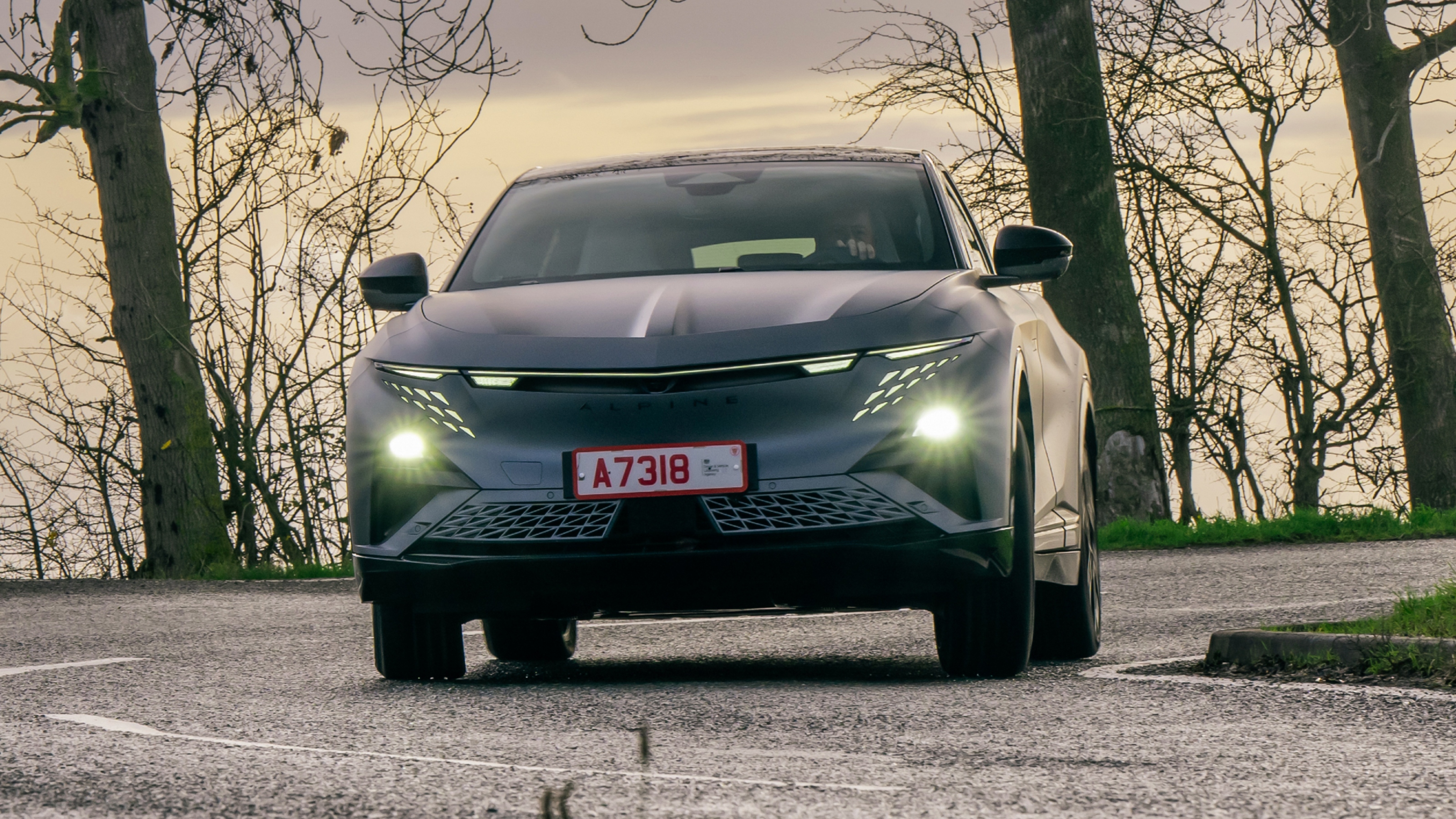 Alpine A390 front