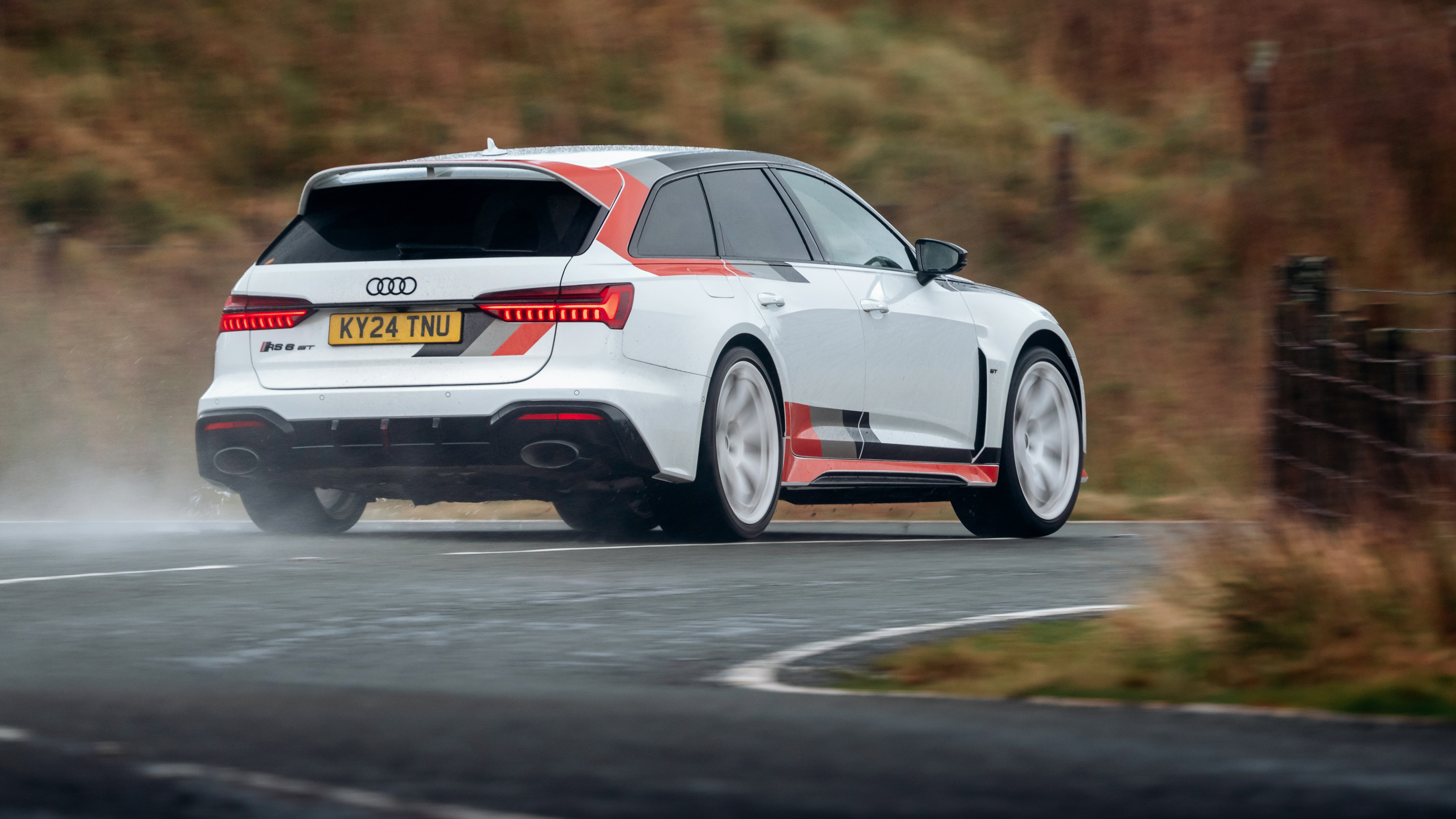 Audi RS6 GT 
