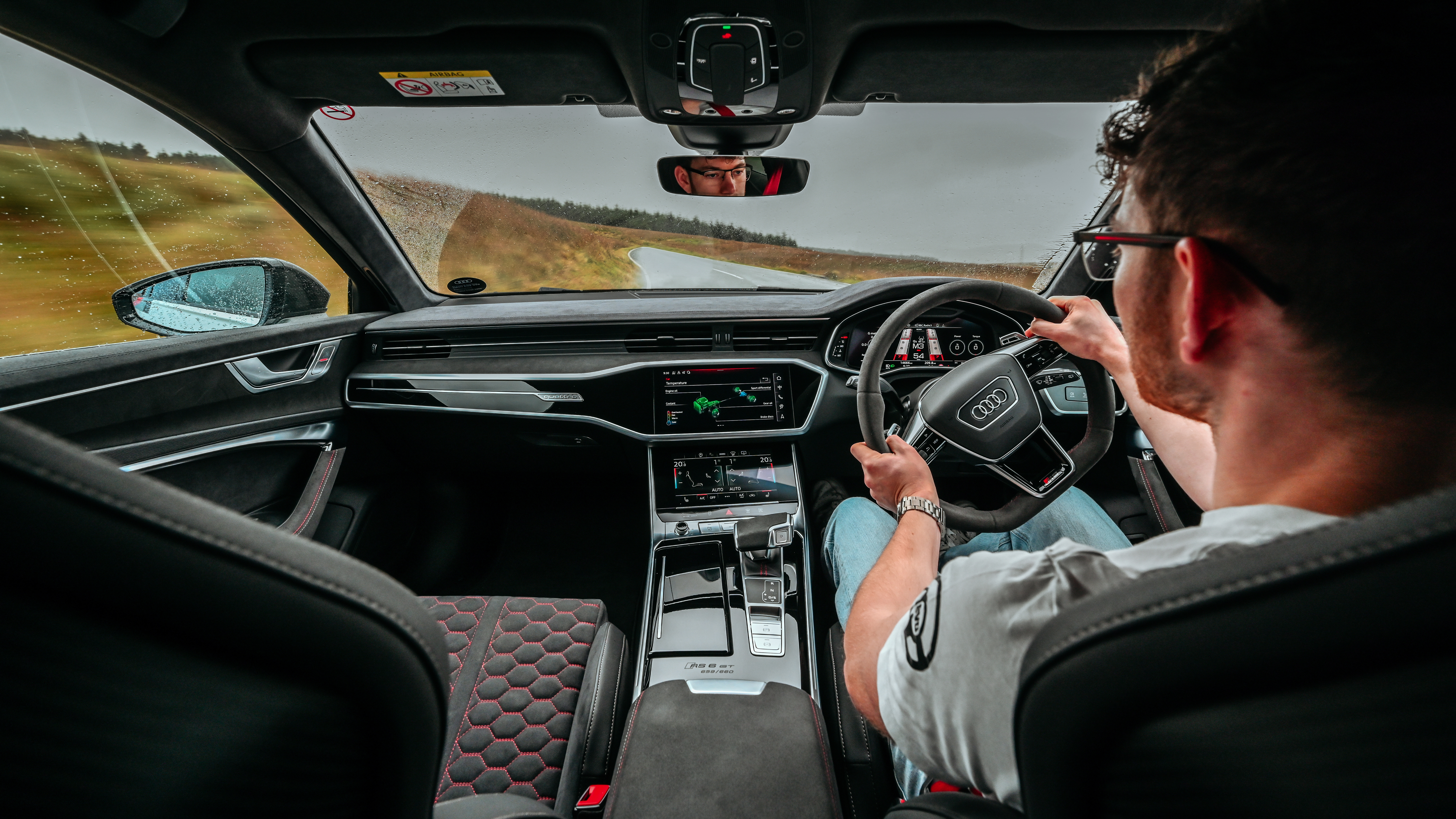 Audi RS6 GT 
