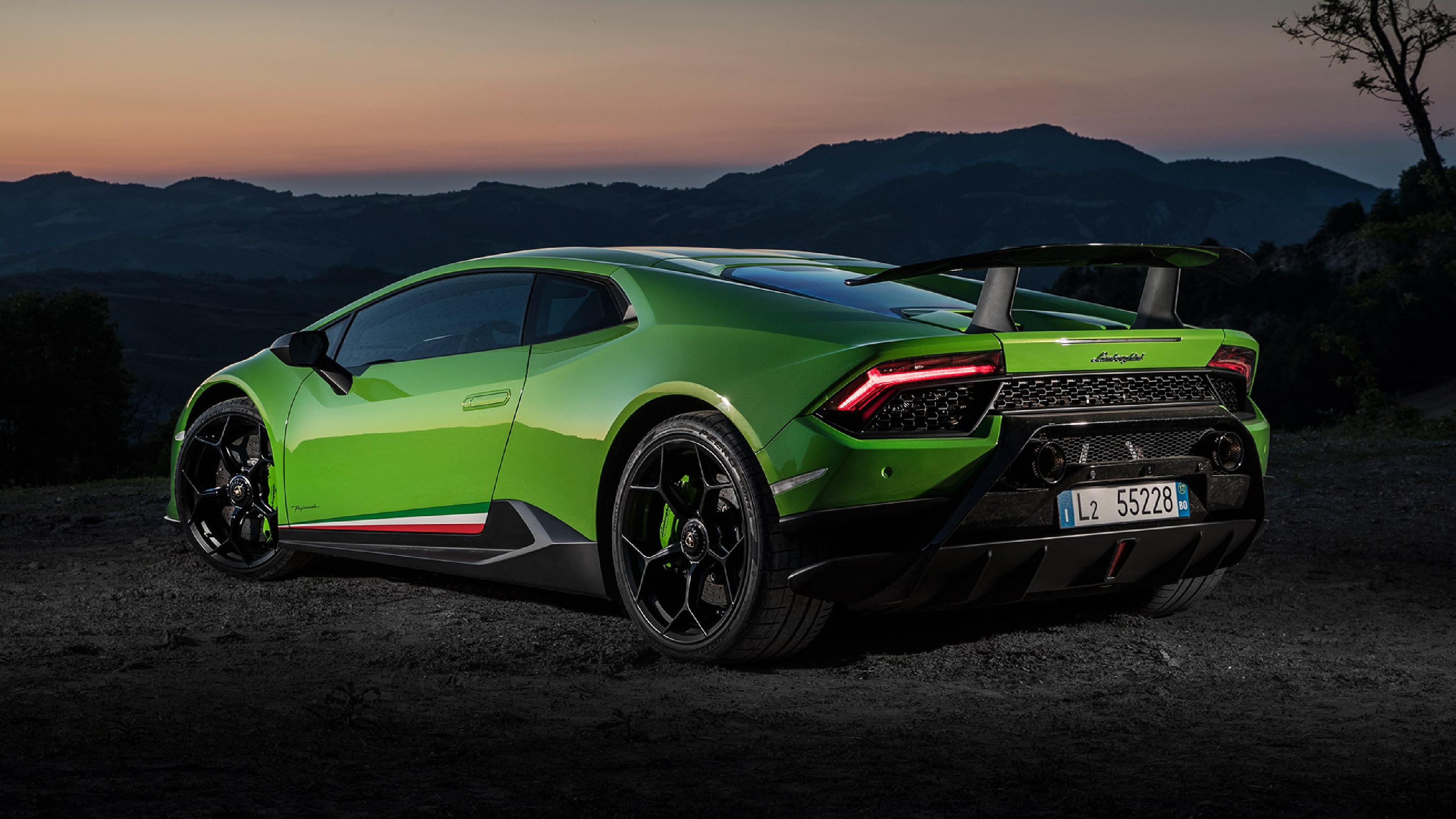 Lamborghini Huracán Performante rear