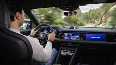 Porsche Macan GTS Electric – in car
