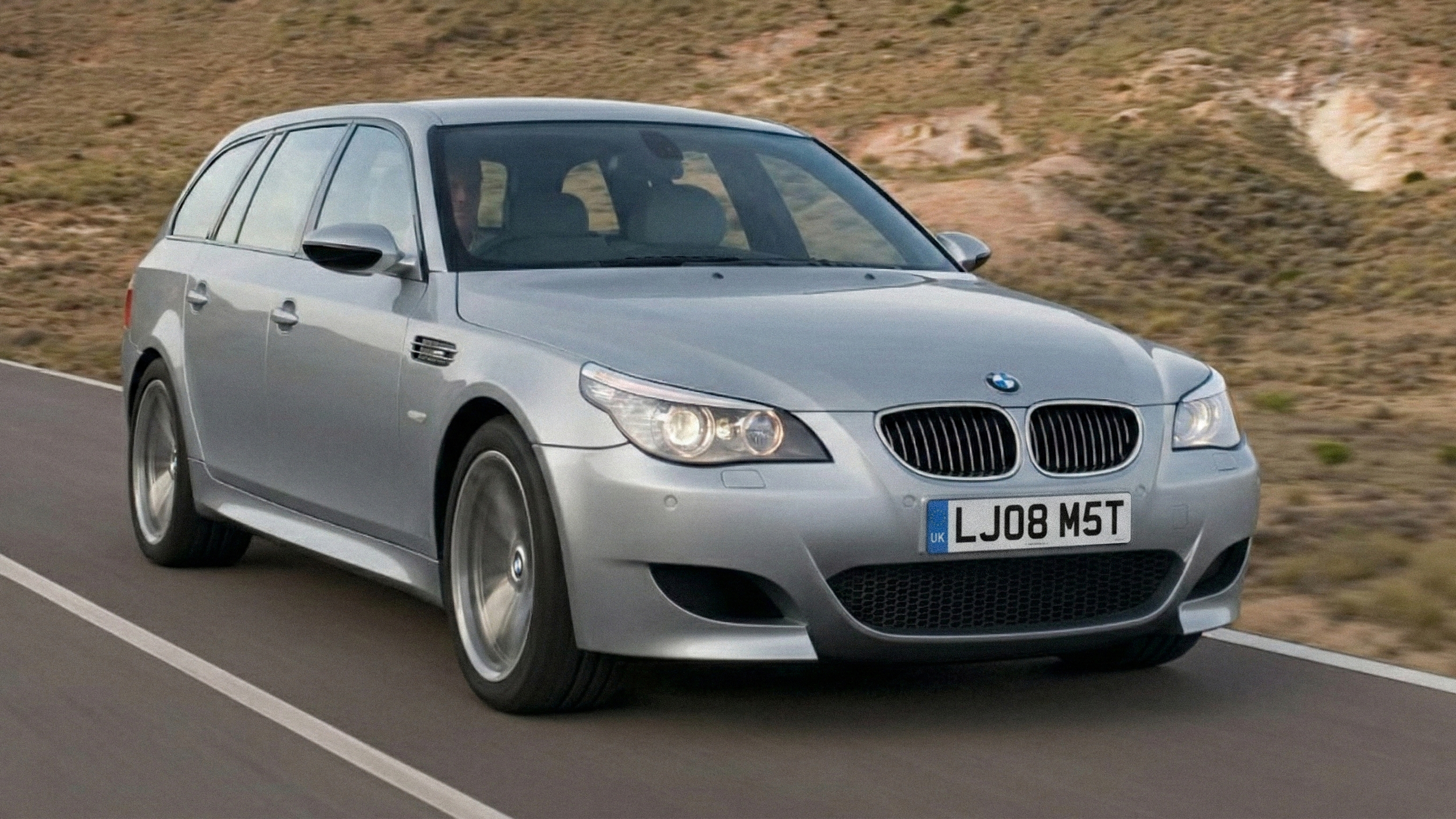 Used fast estate cars 