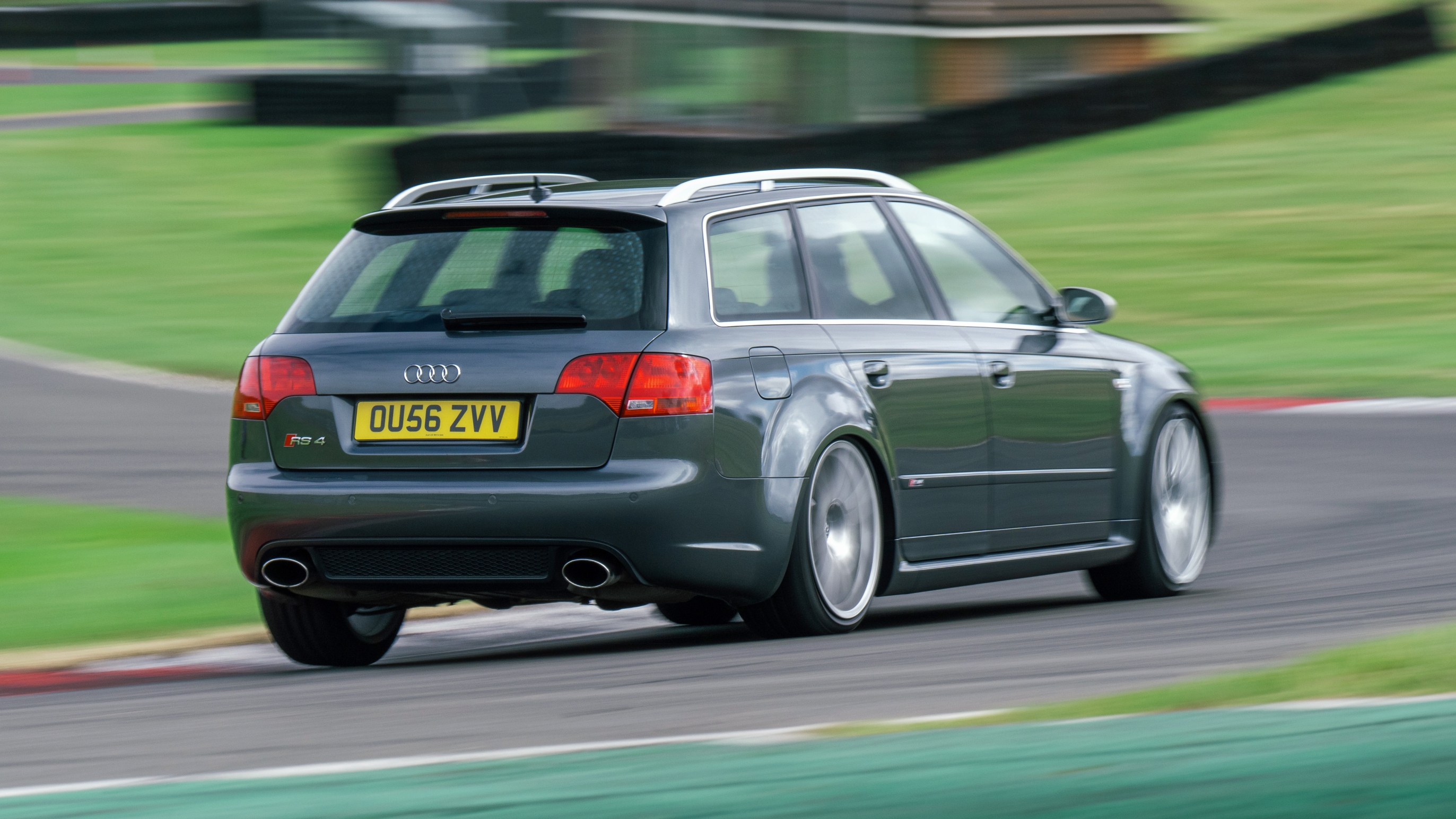 Audi RS4