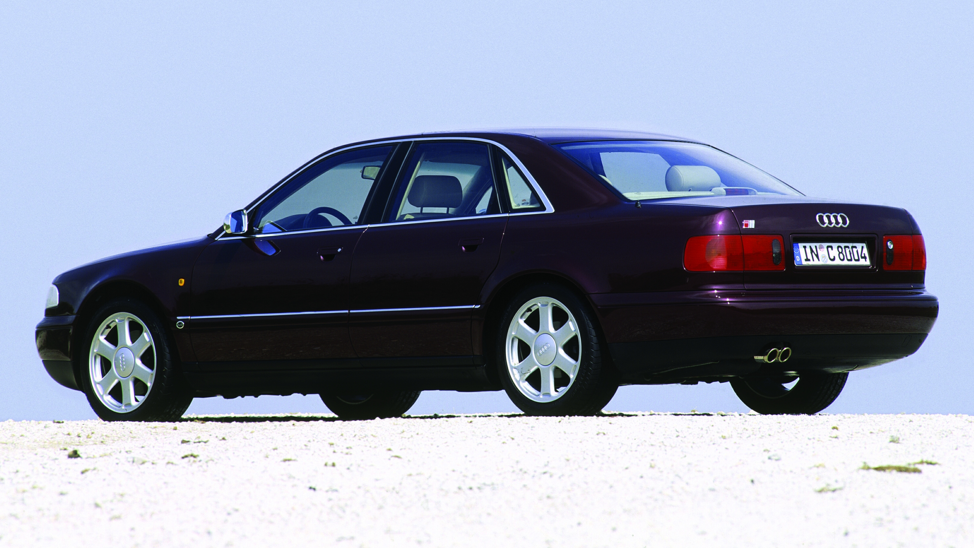 Audi S8 (D2)