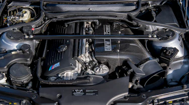 BMW M3 CSL engine