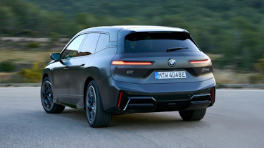 BMW iX M70