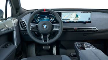 BMW iX M70