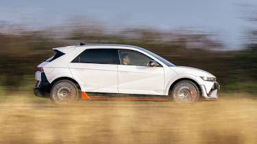 Hyundai Ioniq 5 N side