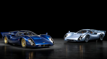 Lola T70S