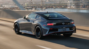 Nissan Z Nismo manual