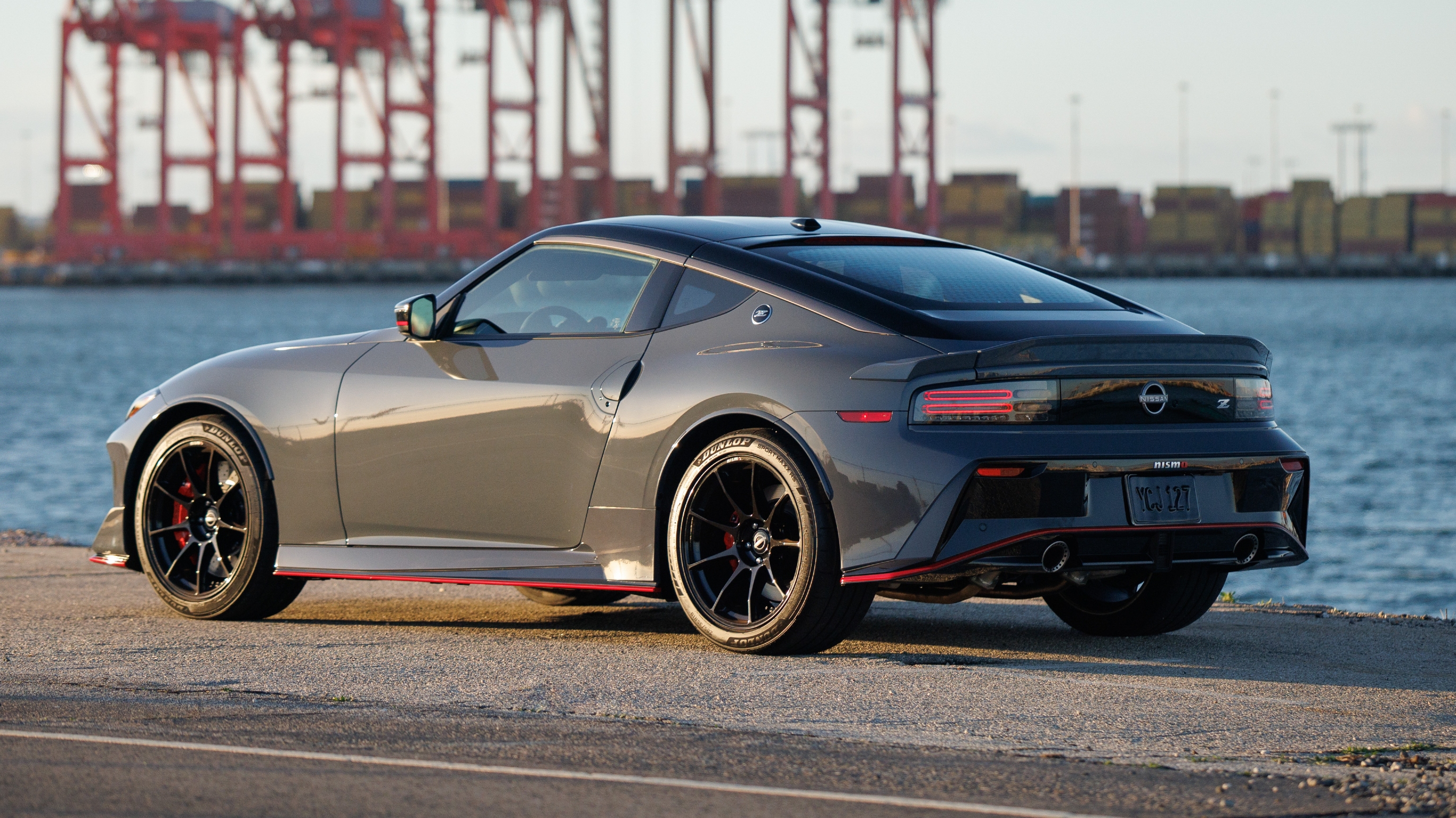 Nissan Z Nismo manual