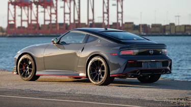 Nissan Z Nismo manual