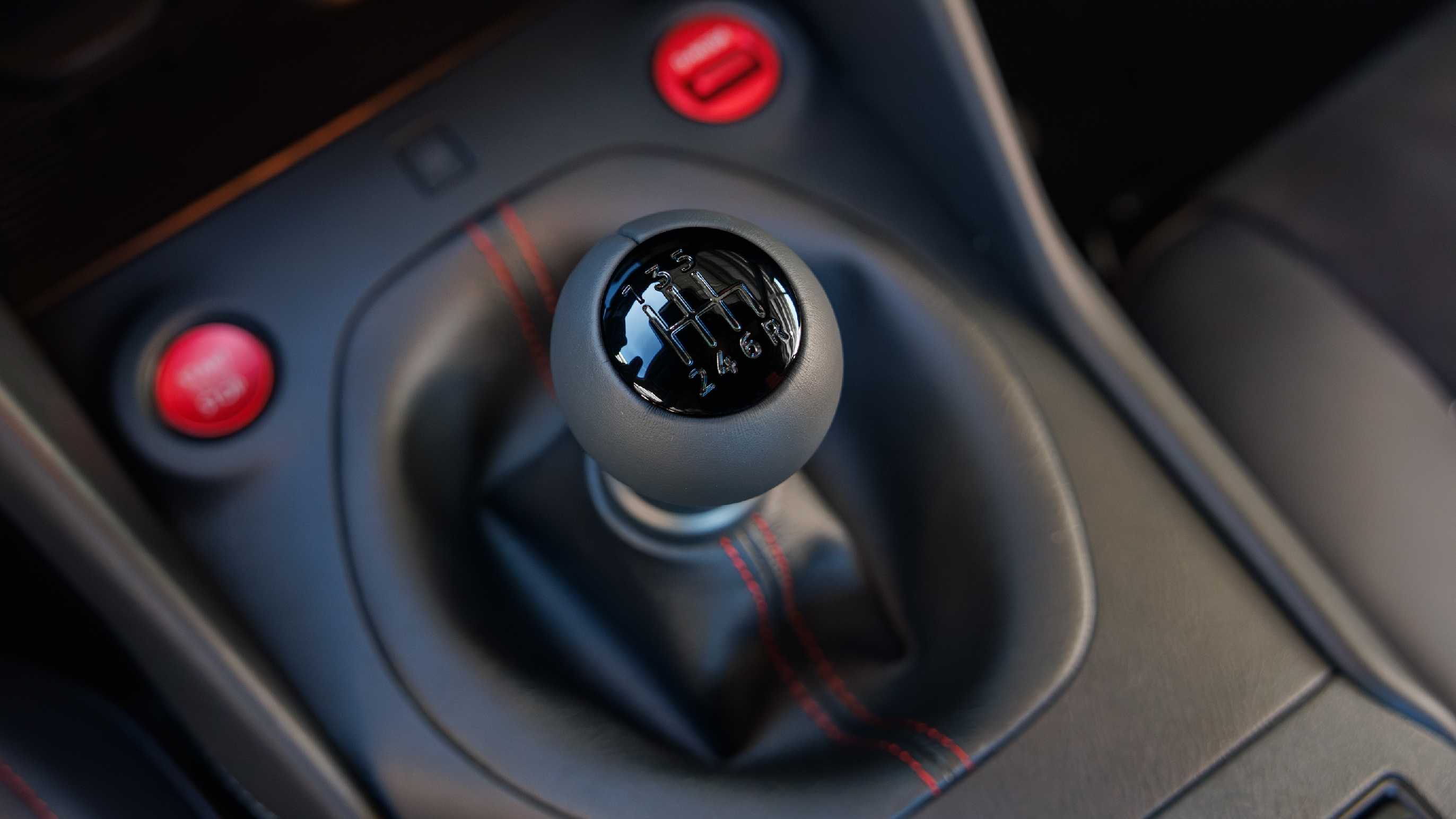 Nissan Z Nismo manual