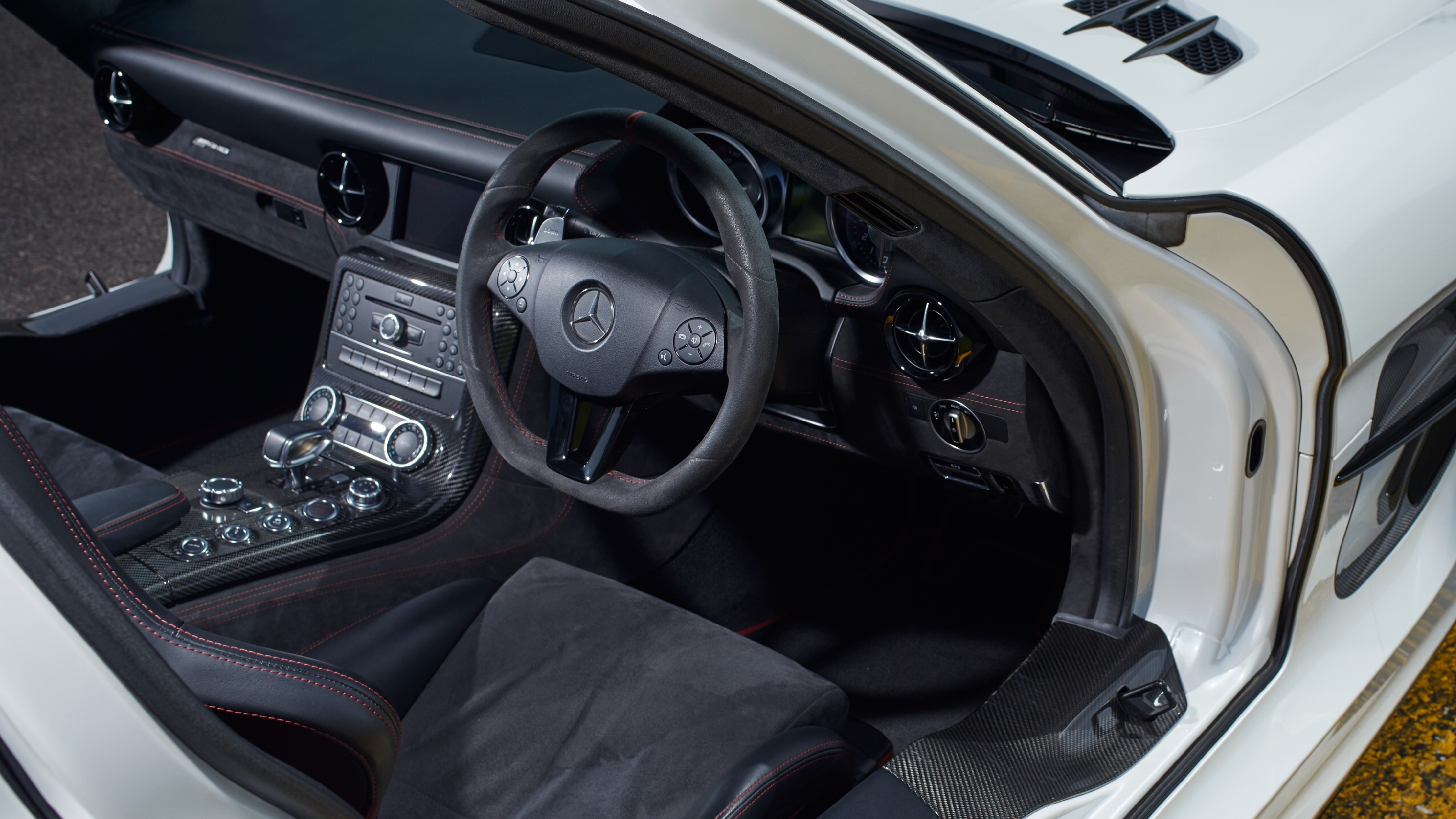SLS AMG Black Series