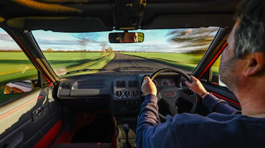 Peugeot 205 GTI 1.6 interior driving