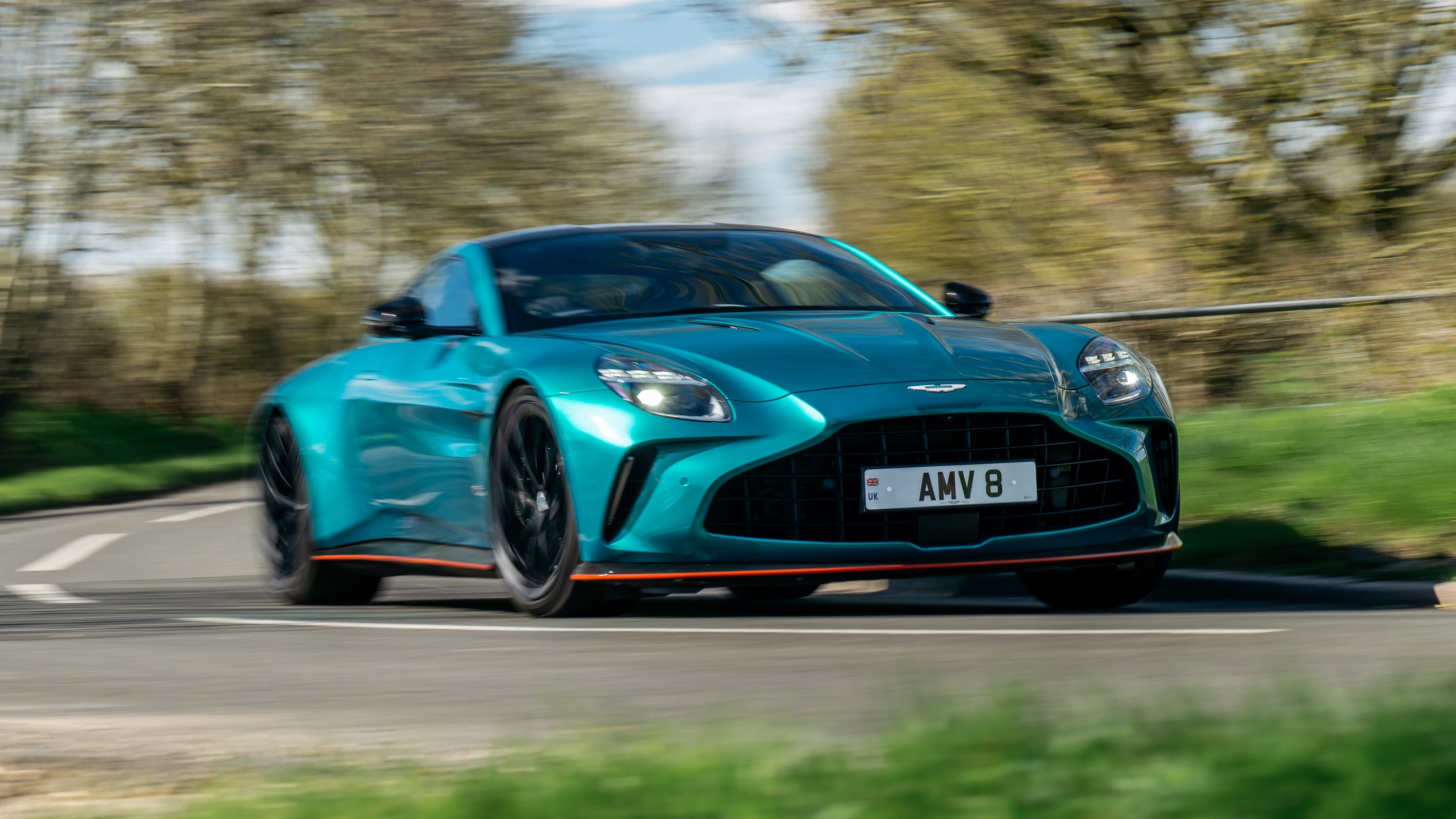 Aston Martin Vantage S front