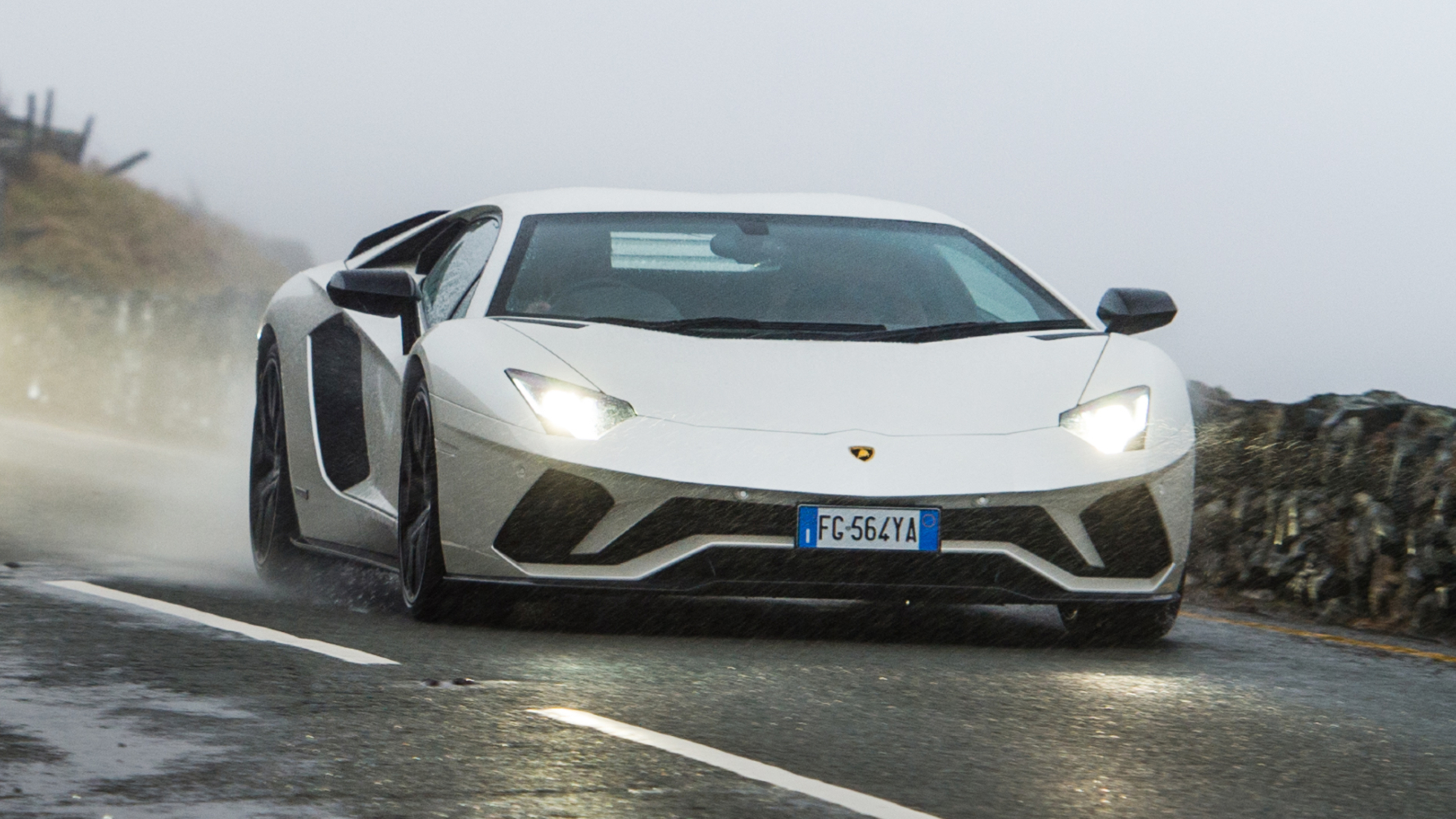 Lamborghini Aventador S