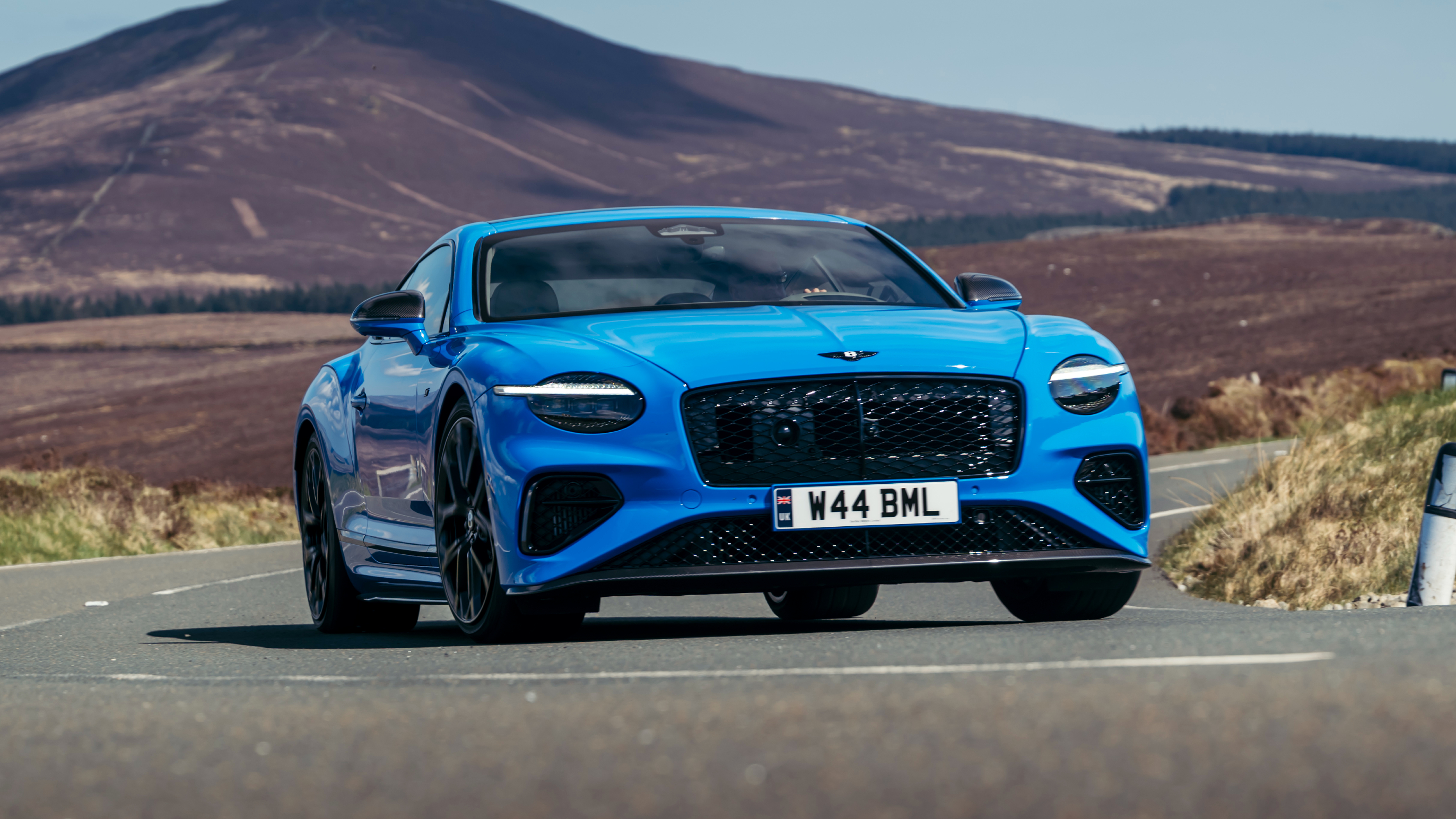 Bentley Continental GT S front