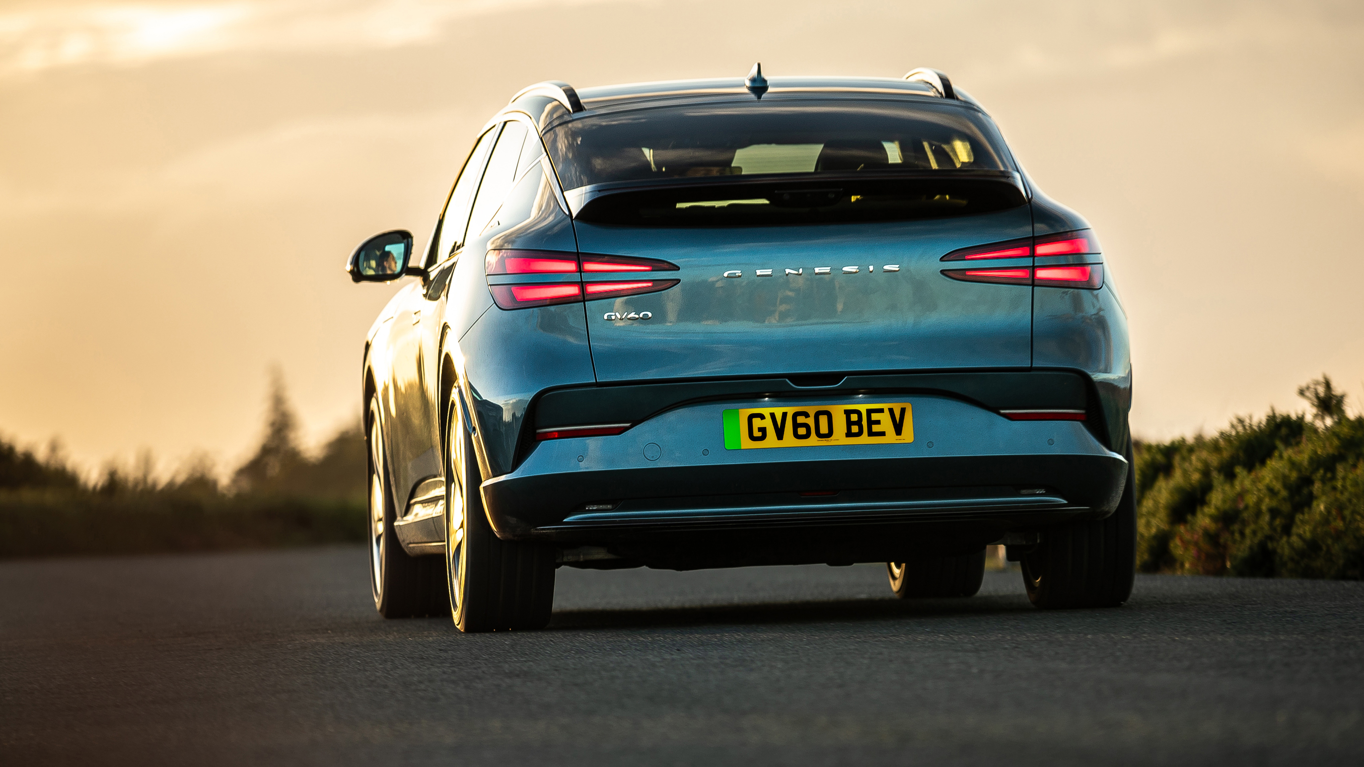 Genesis GV60 