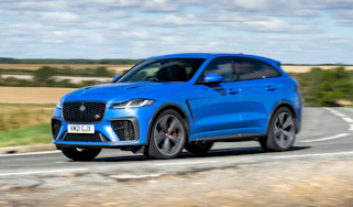Jaguar F-Pace SVR