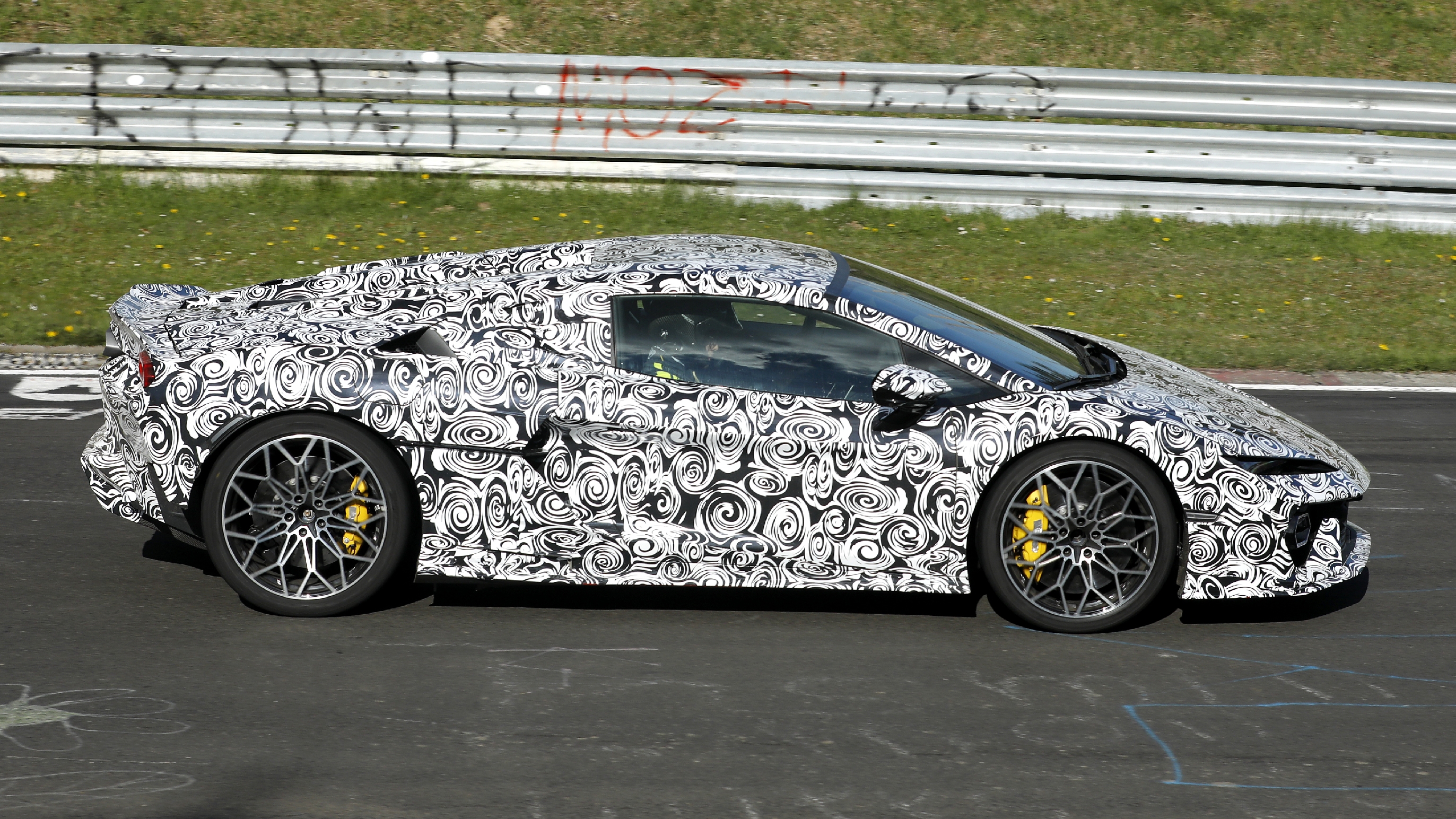 Lamborghini Temerario Spyder side