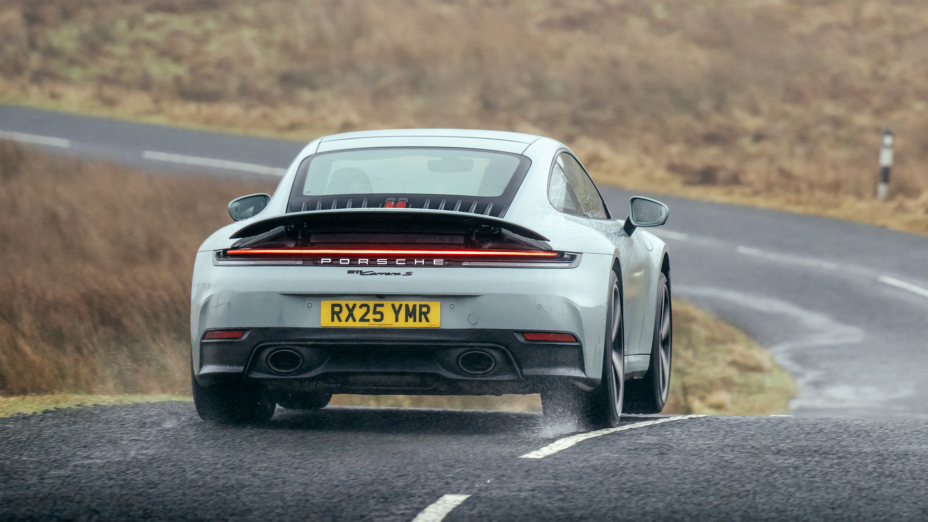Porsche 911 Carrera S – rear